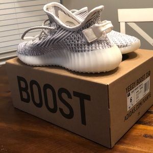 Yeezy Boost 350 V2 Static Non-Reflective